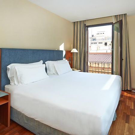 คิมป์ตัน บิบีโดรา โฮเต็ล Hotel บาร์เซโลนา ภายนอก รูปภาพ A room at the hotel