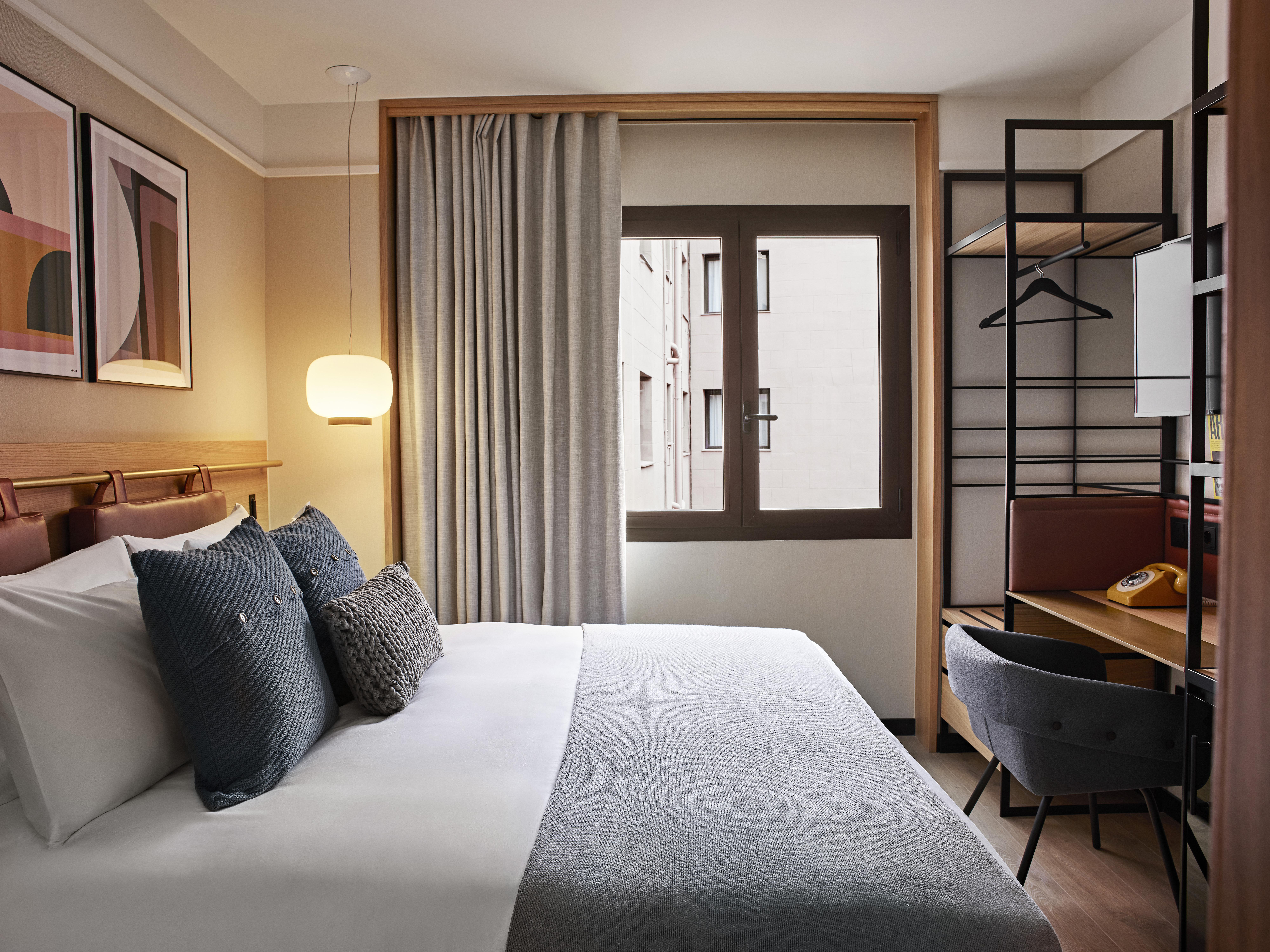 คิมป์ตัน บิบีโดรา โฮเต็ล Hotel บาร์เซโลนา ภายนอก รูปภาพ A room at the hotel